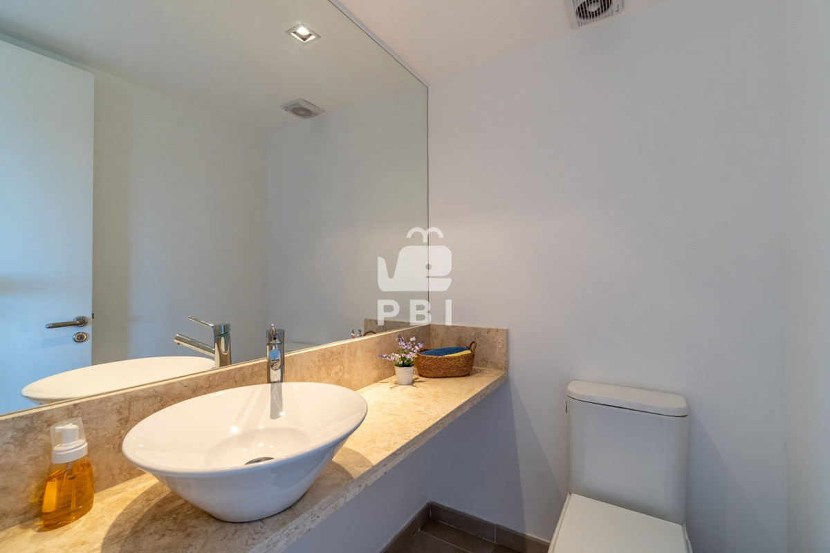 QXBhcnRhbWVudG8gZGUgMyBkb3JtaXRvcmlvcyBlbiBRdWFydGllciwgUHVudGEgQmFsbGVuYSAtICBRdWFydGllciBQdW50YSBCYWxsZW5hIC0gUmVmIDogUEJJMTU0NjM=