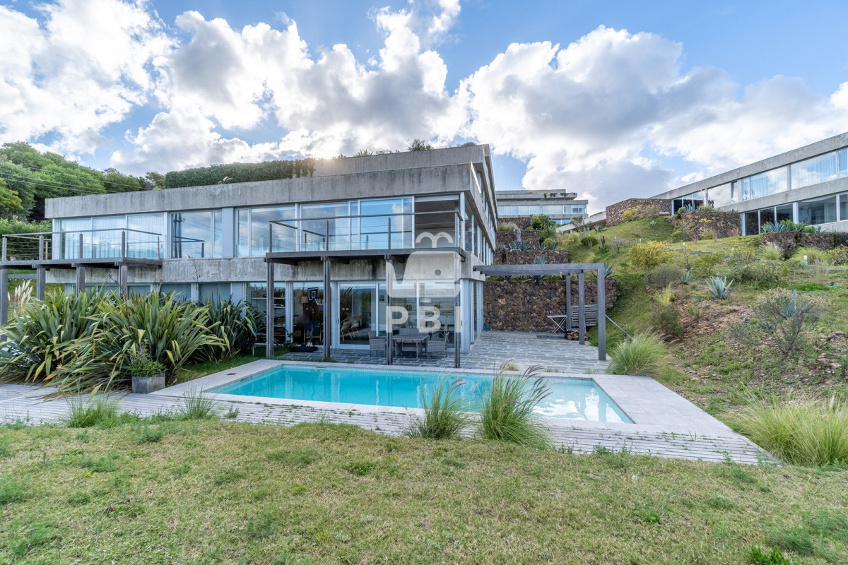 Lomo de la Ballena - GoPunta - Portal Inmobiliario de Punta del Este - Maldonado