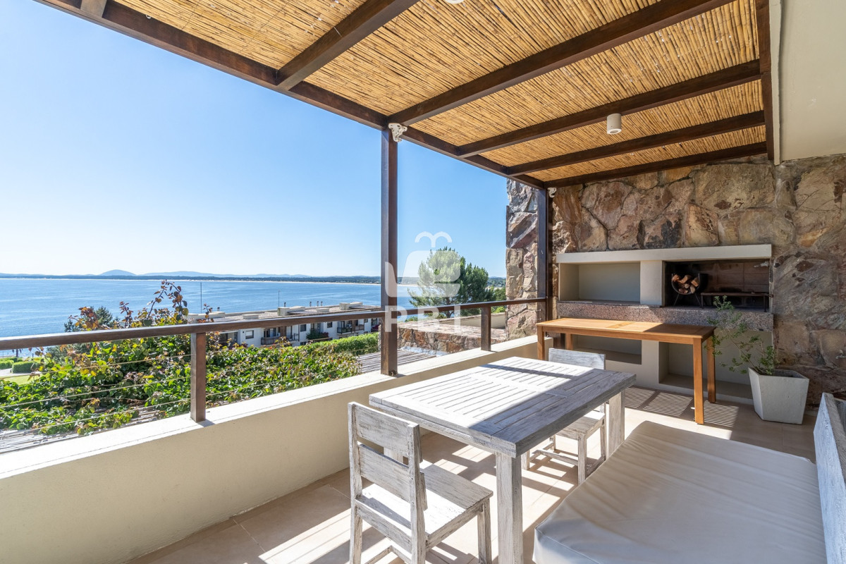 QXBhcnRhbWVudG8gZGUgMyBkb3JtaXRvcmlvcyBlbiBRdWFydGllciwgUHVudGEgQmFsbGVuYSAtICBRdWFydGllciBQdW50YSBCYWxsZW5hIC0gUmVmIDogUEJJMTU0NjM=