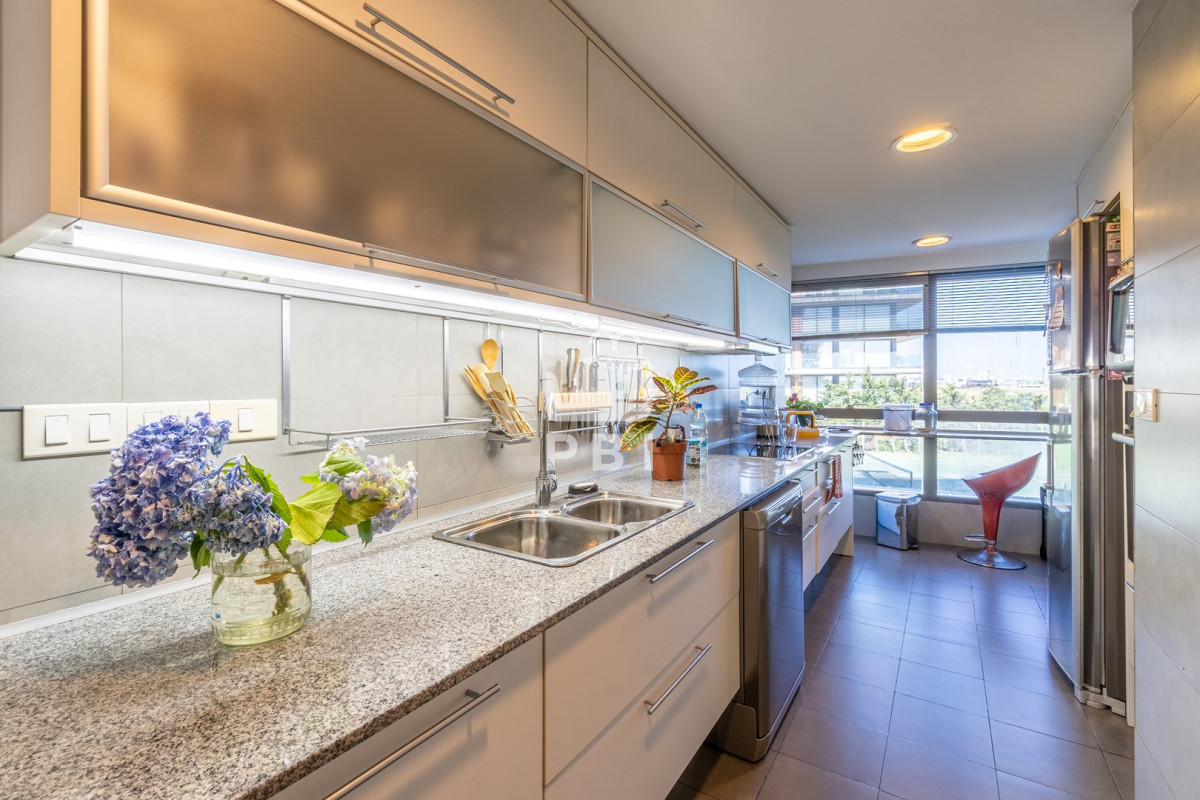 QXBhcnRhbWVudG8gZGUgMSBkb3JtaXRvcmlvIGZyZW50ZSBhIGxhIExhZ3VuYSBkZWwgRGlhcmlvLCBQdW50YSBkZWwgRXN0ZSAtIFRlcnJhemEgZGUgbGEgTGFndW5hIC0gUmVmIDogUEJJMTU0ODU=