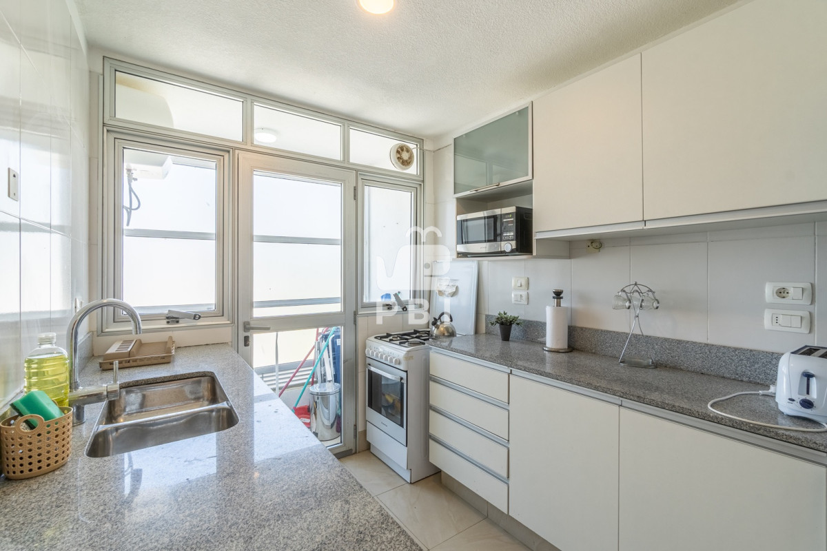 QXBhcnRhbWVudG8gZW4gUHVudGEgQmFsbGVuYSAgMiBkb3JtaXRvcmlvcyAtIEJhbGVuYSBCaWFuY2EgLSBSZWYgOiBQQkkxNTY=