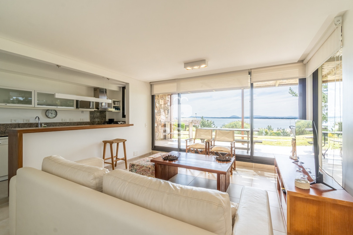 QXBhcnRhbWVudG8gZW4gZWwgTG9tbyBEZSBMYSBCYWxsZW5hIDEgZG9ybWl0b3JpbyAtICBRdWFydGllciBQdW50YSBCYWxsZW5hIC0gUmVmIDogUEJJMTEx