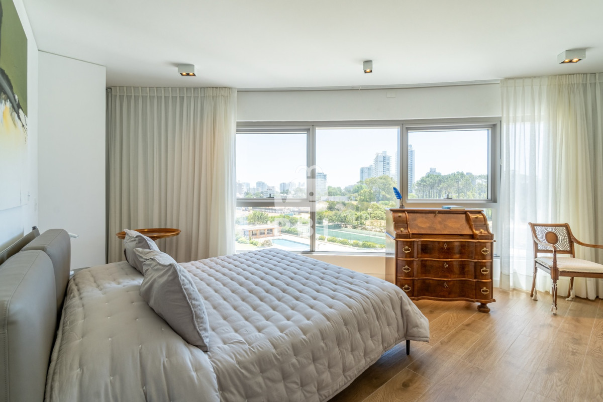 UmVzaWRlbmNpYSBQcmVtaXVtIGVuIGxhIEJyYXZhIGNvbiBWaXN0YXMgSW5pZ3VhbGFibGVzIC0gVHJ1bXAgVG93ZXIgLSBSZWYgOiBQQkkxNTQ3MQ==