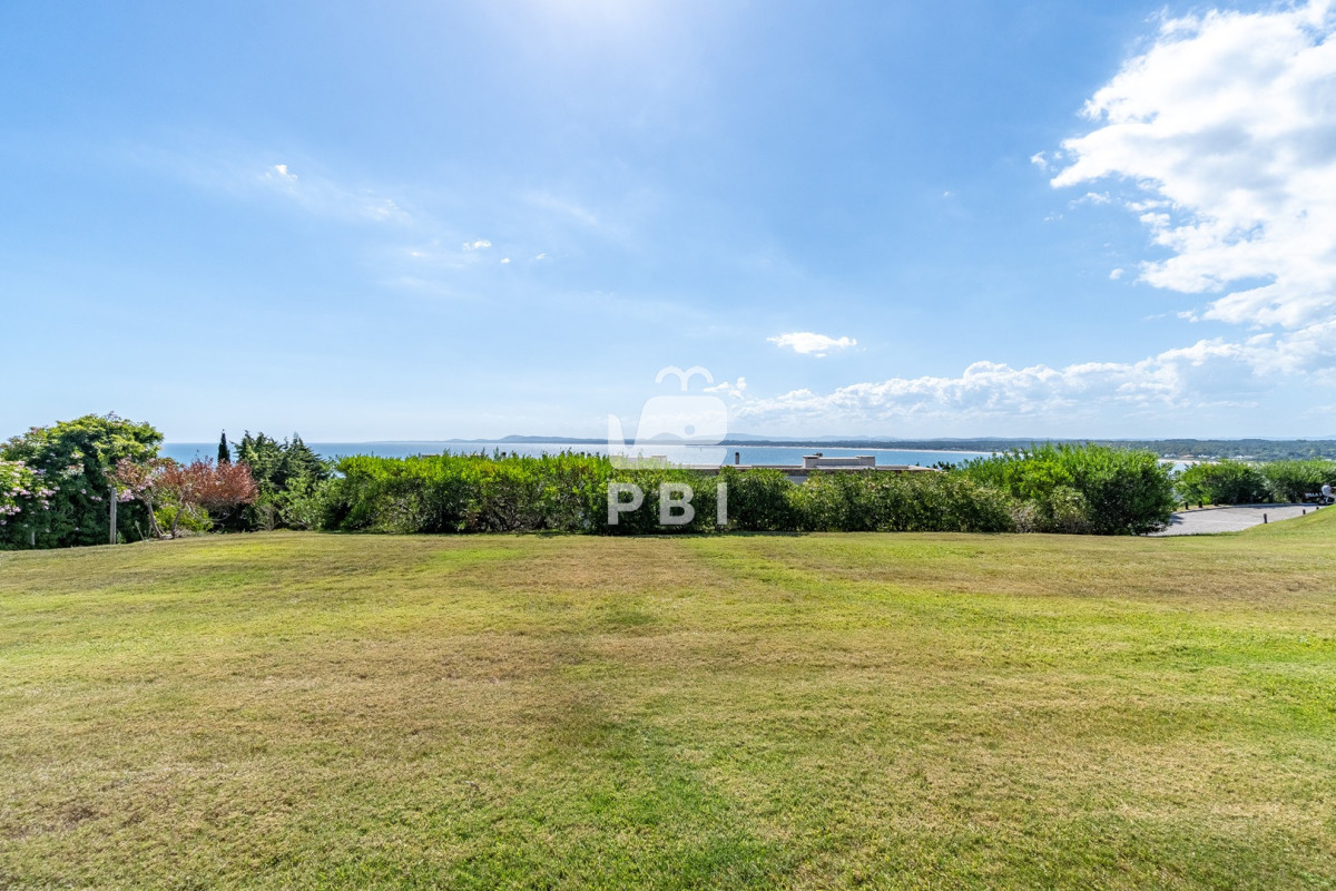 QXBhcnRhbWVudG8gZW4gZWwgTG9tbyBEZSBMYSBCYWxsZW5hIDEgZG9ybWl0b3JpbyAtICBRdWFydGllciBQdW50YSBCYWxsZW5hIC0gUmVmIDogUEJJMTMy