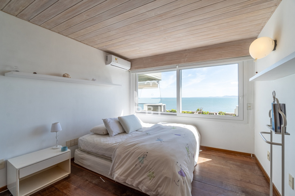 QXBhcnRhbWVudG8gZGUgMyBkb3JtaXRvcmlvcyBlbiBBY2FudGlsYWRvcywgUHVudGEgQmFsbGVuYSAtICBBY2FudGlsYWRvcyAtIFJlZiA6IFBCSTEzNDM3