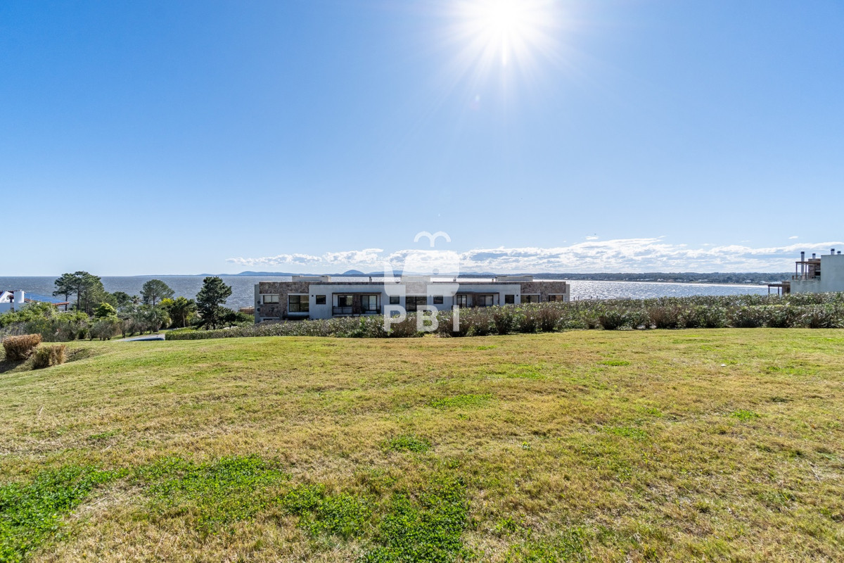 Lomo de la Ballena - GoPunta - Portal Inmobiliario de Punta del Este - Maldonado