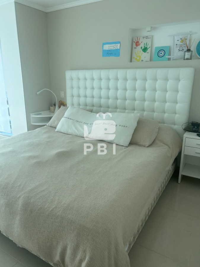 LiAtICBNaWFtaSBCb3VsZXZhcmQgSSAtIFJlZiA6IFBCSTE1Nzgw