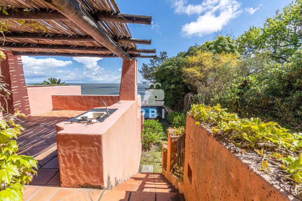 Lomo de la Ballena - GoPunta - Portal Inmobiliario de Punta del Este - Maldonado