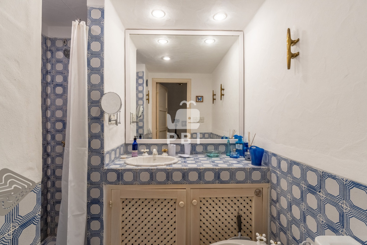 QXBhcnRhbWVudG8gZW4gTG9tbyBEZSBMYSBCYWxsZW5hIDEgZG9ybWl0b3JpbyAtICBNYXJpbmEgZGVsIEVzdGUgLSBSZWYgOiBQQkkzMzA=