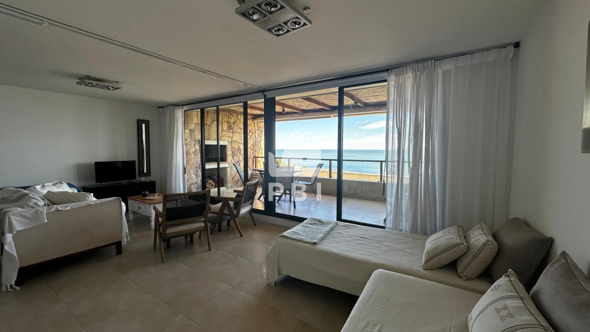 QXBhcnRhbWVudG8gIGVuIExvbW8gRGUgTGEgQmFsbGVuYSAgLSAgUXVhcnRpZXIgUHVudGEgQmFsbGVuYSAtIFJlZiA6IFBCSTQ4Mw==