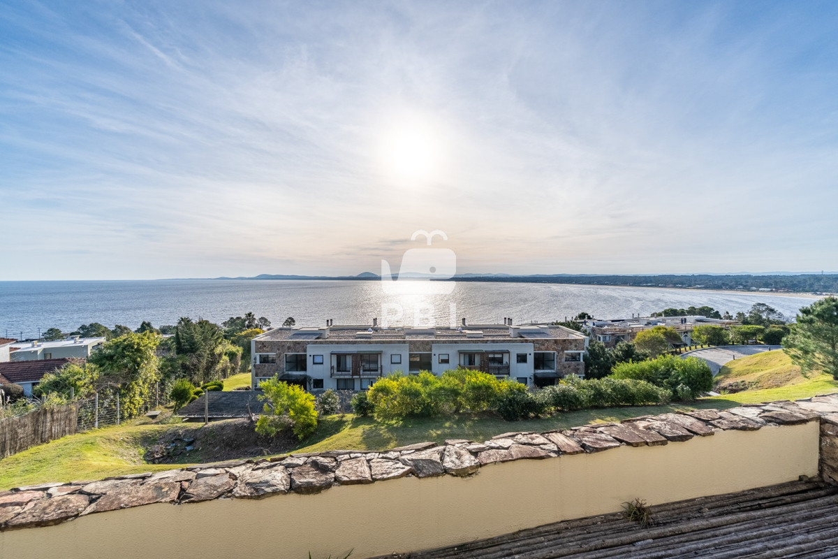 Lomo de la Ballena - GoPunta - Portal Inmobiliario de Punta del Este - Maldonado