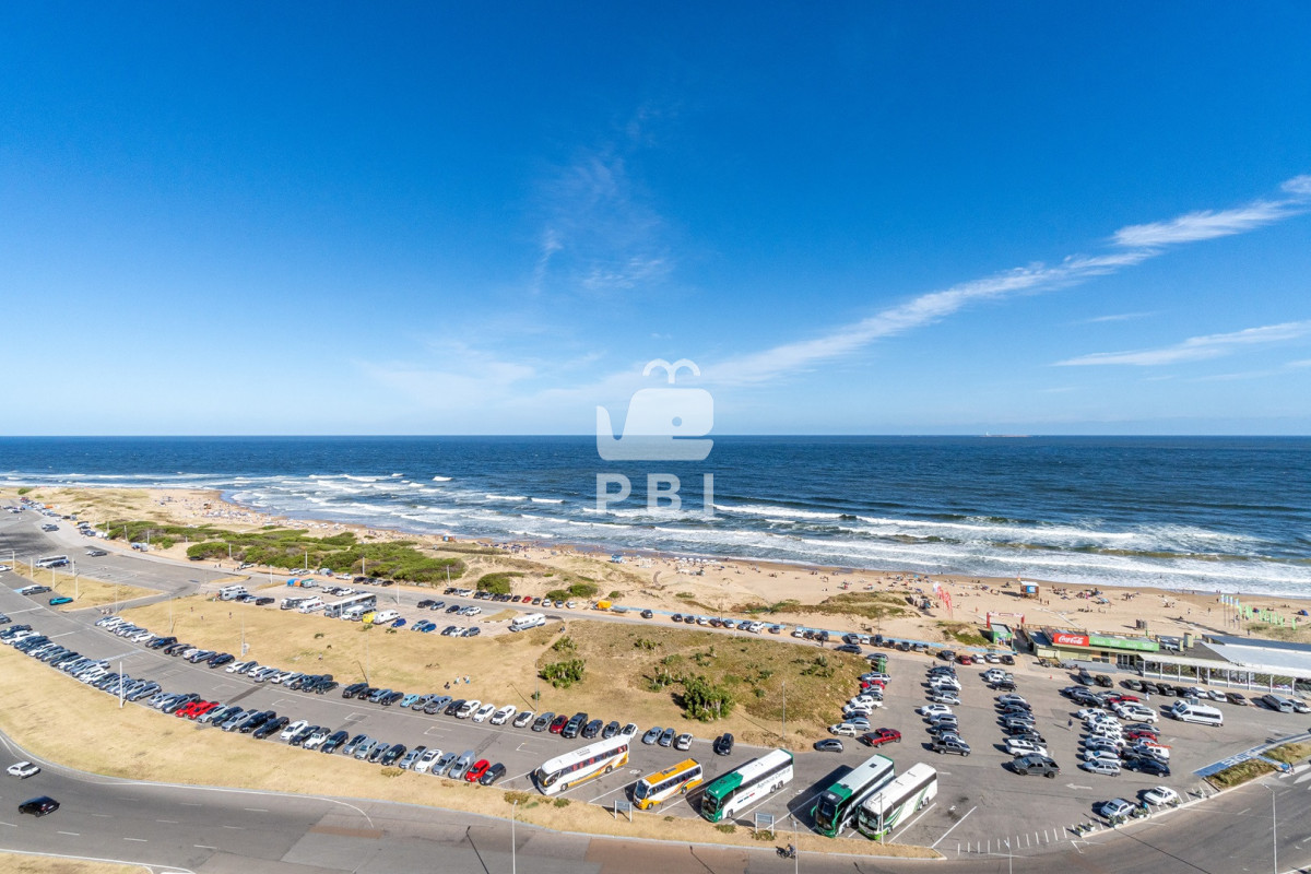 UGVudGhvdXNlIHByZW1pdW0gZnJlbnRlIGFsIG1hciBlbiBQbGF5YSBCcmF2YTogcGlzY2luYSBwcml2YWRhIHkgdmlzdGFzIGluaW50ZXJydW1waWRhcyBhIGxhIGlzbGEgLSAgSW1wZXJpYWxlIFRvcnJlIEkgLSBSZWYgOiBQQkkxNTU0Mg==