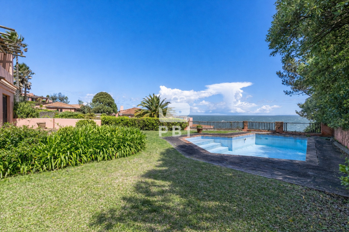 RXhjbHVzaXZvIGFwYXJ0YW1lbnRvIGVuIE1hcmluYSBkZWwgRXN0ZSBjb24gdmlzdGEgYWwgbWFyLCBqYXJkaW4geSBwaXNjaW5hIHByb3BpYSAtICBNYXJpbmEgZGVsIEVzdGUgLSBSZWYgOiBQQkkxNDg5Mw==