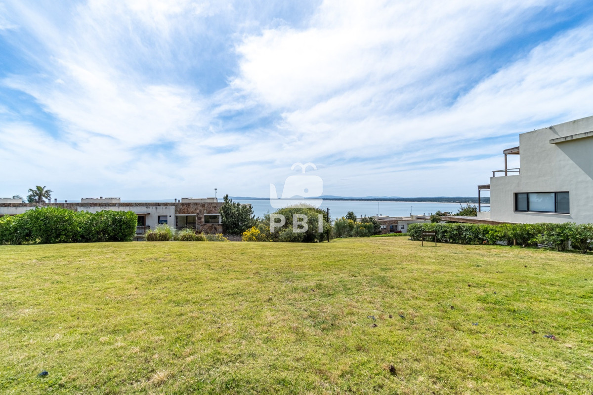 QXBhcnRhbWVudG8gZW4gZWwgTG9tbyBEZSBMYSBCYWxsZW5hIDEgZG9ybWl0b3JpbyAtICBRdWFydGllciBQdW50YSBCYWxsZW5hIC0gUmVmIDogUEJJMTEx