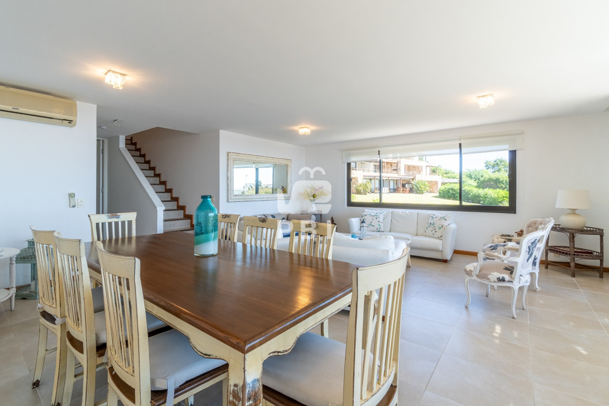 QXBhcnRhbWVudG8gZGUgMyBkb3JtaXRvcmlvcyBlbiBRdWFydGllciwgUHVudGEgQmFsbGVuYSAtICBRdWFydGllciBQdW50YSBCYWxsZW5hIC0gUmVmIDogUEJJMTU0NjM=