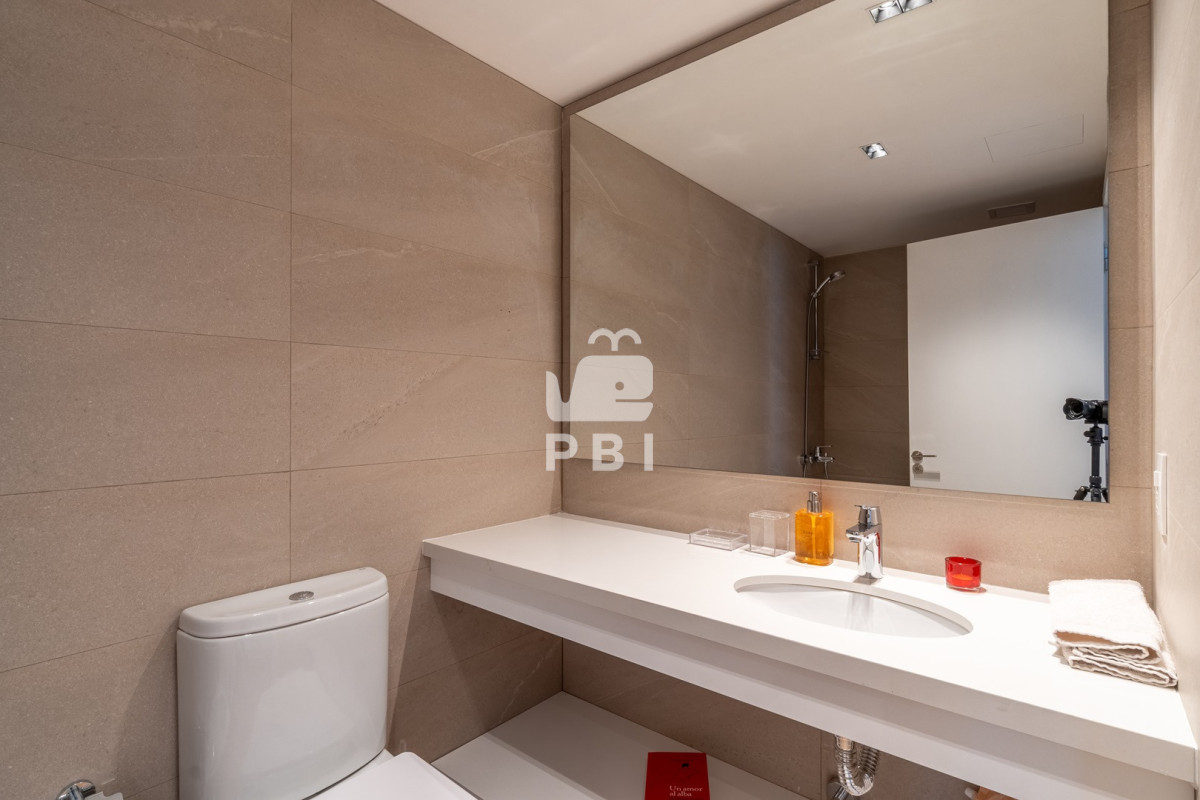 UmVzaWRlbmNpYSBQcmVtaXVtIGVuIGxhIEJyYXZhIGNvbiBWaXN0YXMgSW5pZ3VhbGFibGVzIC0gVHJ1bXAgVG93ZXIgLSBSZWYgOiBQQkkxNTQ3MQ==