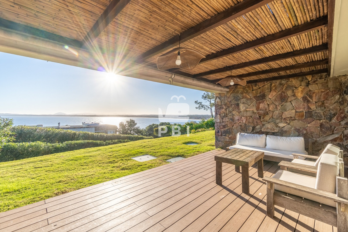 Lomo de la Ballena - GoPunta - Portal Inmobiliario de Punta del Este - Maldonado