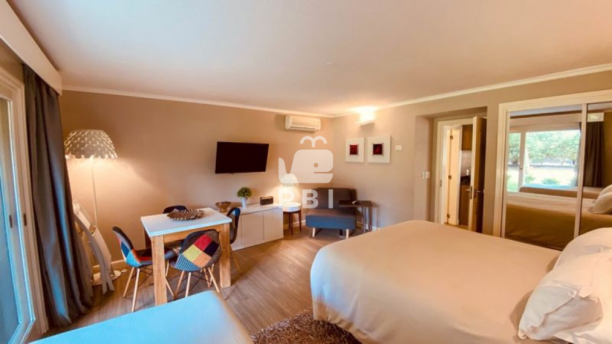 QXBhcnRhbWVudG8gZW4gdmVudGEgU29sYW5hcyBDb3VudHJ5IDEgZG9ybWl0b3JpbyAtIEZvcmVzdCBMYWdvb24gLSBSZWYgOiBQQkkxODEw