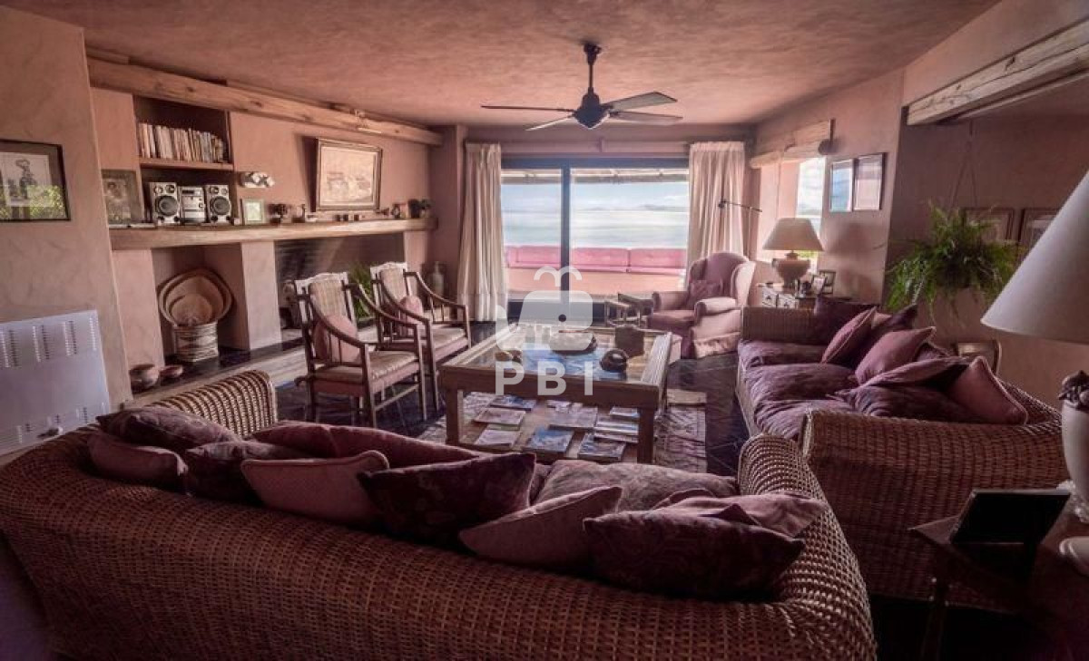 Lomo de la Ballena - GoPunta - Portal Inmobiliario de Punta del Este - Maldonado