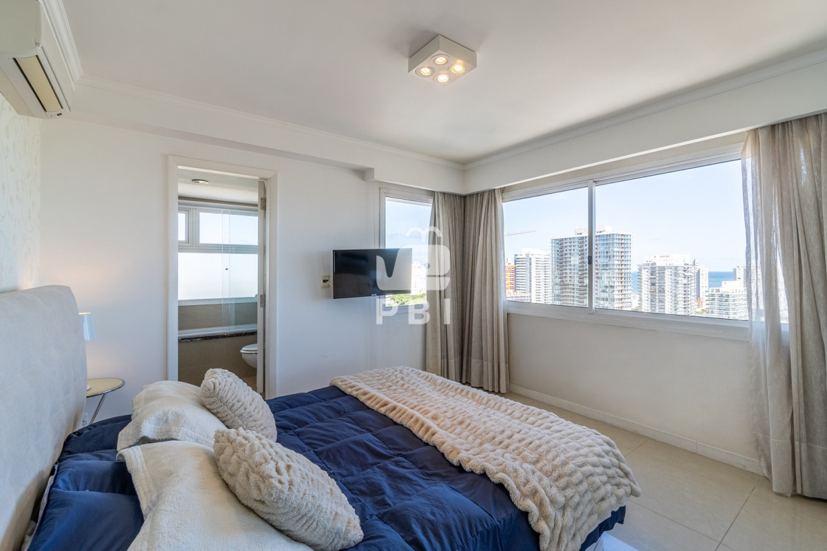 RXhjbHVzaXZvIGFwYXJ0YW1lbnRvIGRlIDMgZG9ybWl0b3Jpb3MgY29uIGRlcGVuZGVuY2lhIGVuIENhc2lubyBUb3dlciAtIENhc2lubyBUb3dlciAtIFJlZiA6IFBCSTE1NjI4