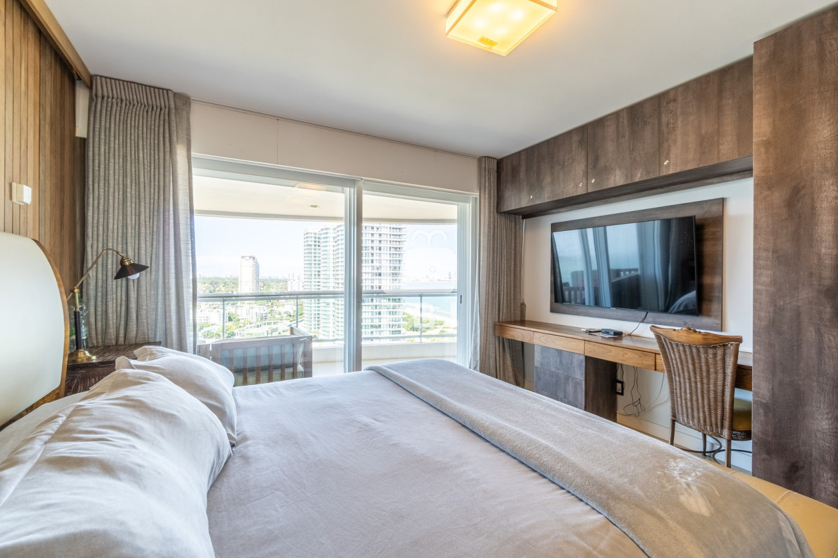 VmVudGEgRGVwYXJ0YW1lbnRvIGRlIDIgZG9ybWl0b3Jpb3MgY29uIGRlcGVuZGVuY2lhIGVuIEVkaWZpY2lvIEFxdWFyZWxhICAtIEFxdWFyZWxhIC0gUmVmIDogUEJJMTU2NjQ=