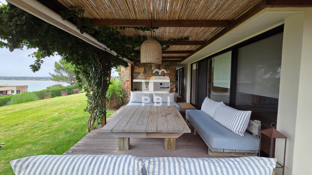 QXBhcnRhbWVudG8gMyBkb3JtaXRvcmlvcyBlbiBQdW50YSBCYWxsZW5hIC0gIFF1YXJ0aWVyIFB1bnRhIEJhbGxlbmEgLSBSZWYgOiBQQkkxNTUyNA==