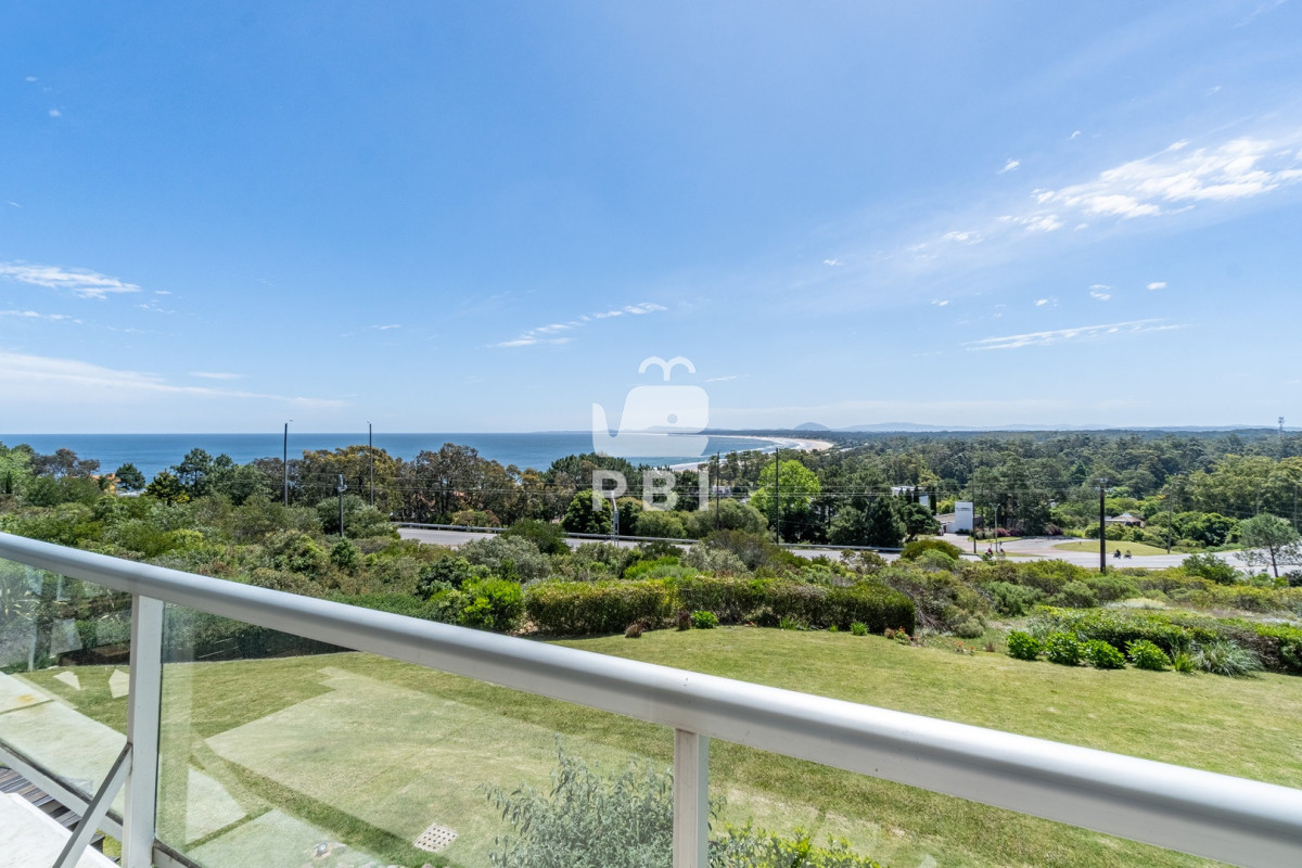 QXBhcnRhbWVudG8gZW4gUHVudGEgQmFsbGVuYSAgMiBkb3JtaXRvcmlvcyAtIEJhbGVuYSBCaWFuY2EgLSBSZWYgOiBQQkkxNTY=