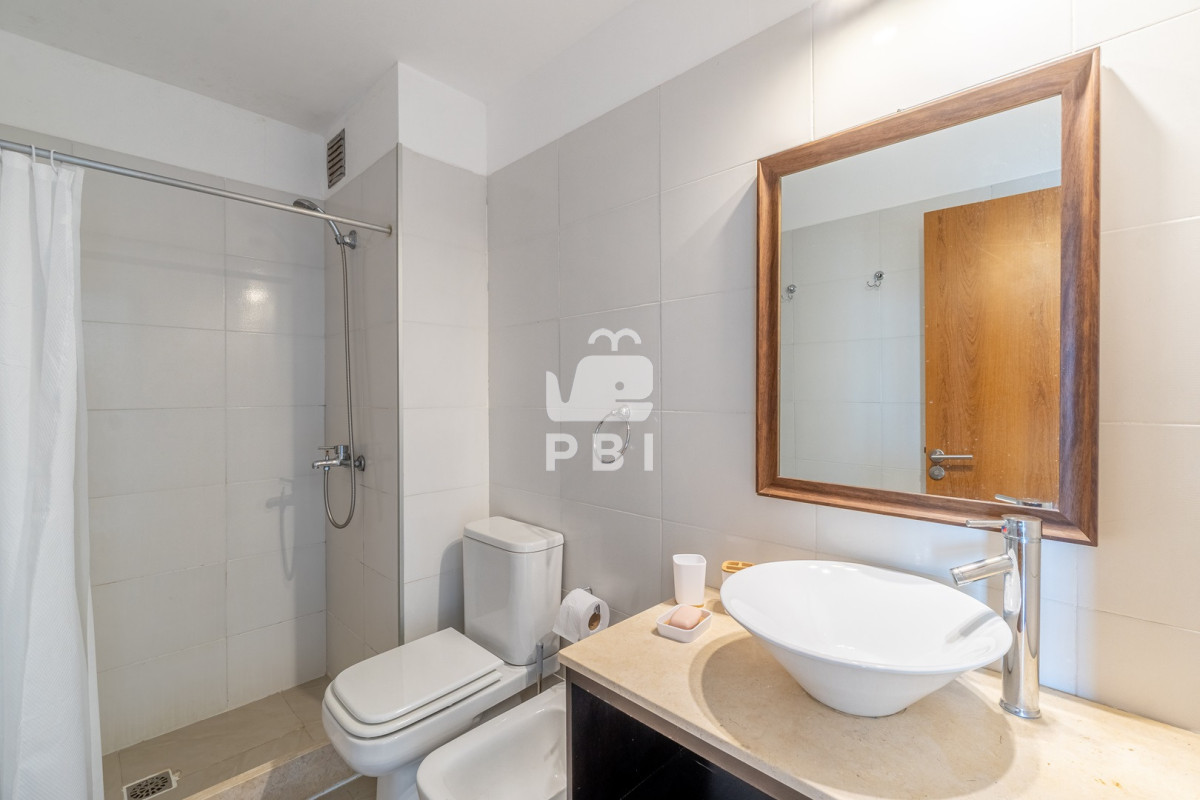 QXBhcnRhbWVudG8gZW4gUHVudGEgQmFsbGVuYSAgMiBkb3JtaXRvcmlvcyAtIEJhbGVuYSBCaWFuY2EgLSBSZWYgOiBQQkkxNTY=