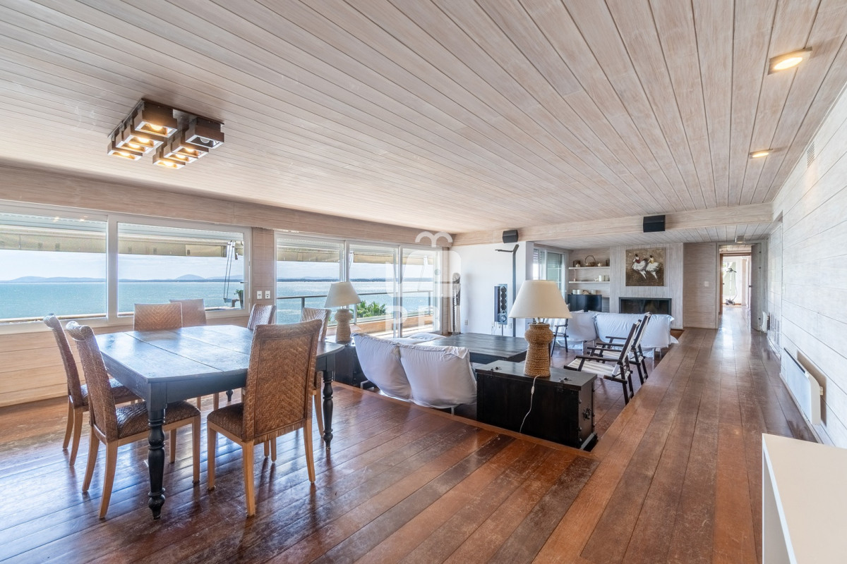 QXBhcnRhbWVudG8gZGUgMyBkb3JtaXRvcmlvcyBlbiBBY2FudGlsYWRvcywgUHVudGEgQmFsbGVuYSAtICBBY2FudGlsYWRvcyAtIFJlZiA6IFBCSTEzNDM3