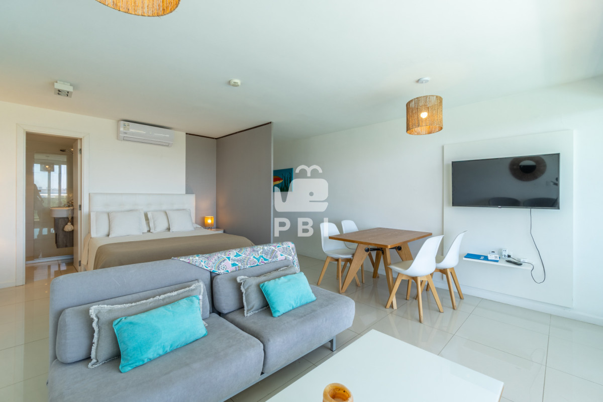 TW9ub2FtYmllbnRlIGVuIGVsIExvbW8gZGUgbGEgQmFsbGVuYSwgUHVudGEgQmFsbGVuYSAtIFN5cmFoIEJhaMOtYSAtIFJlZiA6IFBCSTE1NTQ1