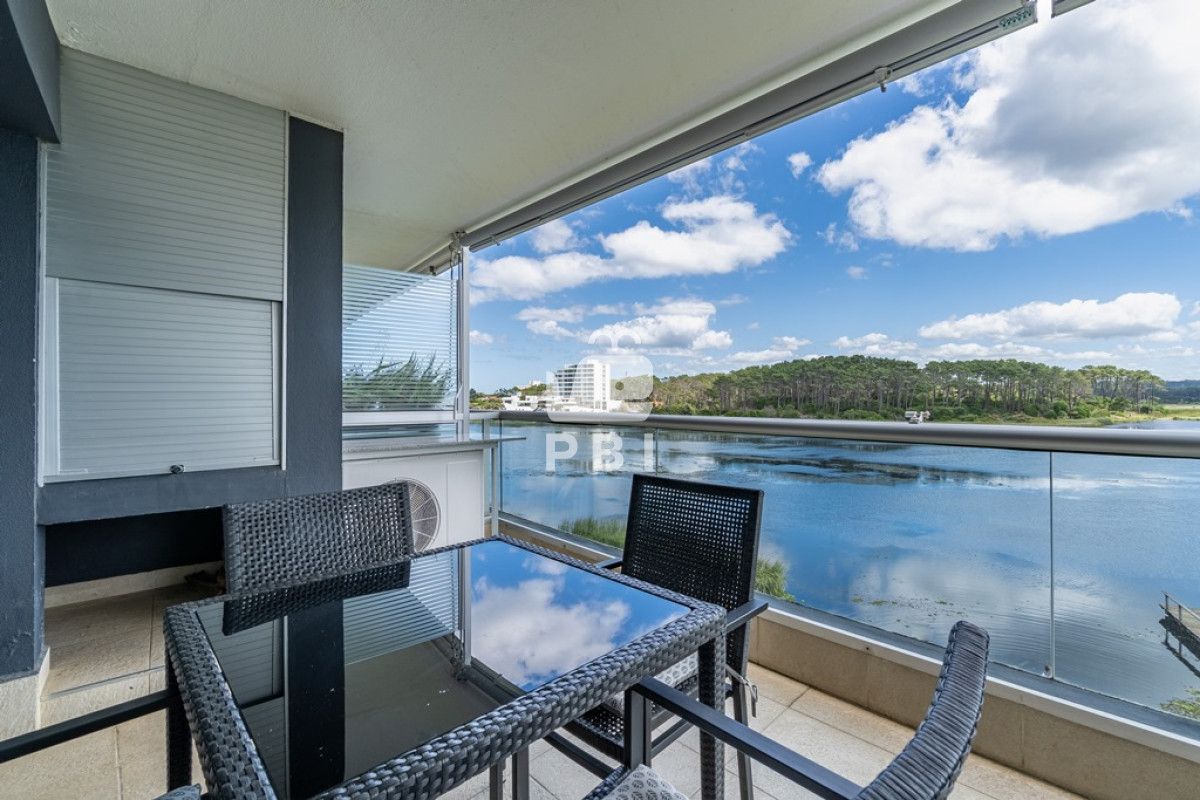 QXBhcnRhbWVudG8gMiBET1JNSVRPUklPUyBlbiBQbGF5YSBNYW5zYSwgUHVudGEgZGVsIEVzdGUgLSBUZXJyYXphIGRlIGxhIExhZ3VuYSAtIFJlZiA6IFBCSTI1MDQ=