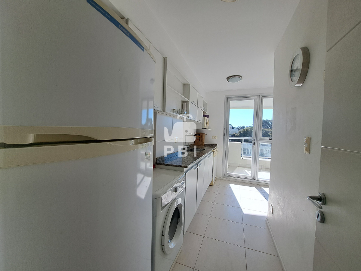 QXBhcnRhbWVudG8gZGUgMiBkb3JtaXRvcmlvcyBlbiBQdW50YSBkZWwgRXN0ZSAtIEZvcmVzdCBUb3dlciBJIC0gUmVmIDogUEJJMTUxNjQ=