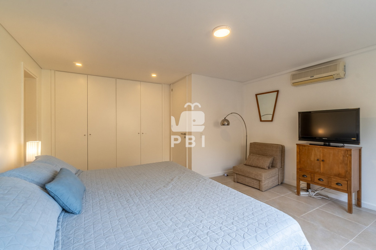 QXBhcnRhbWVudG8gZW4gZWwgTG9tbyBEZSBMYSBCYWxsZW5hIDEgZG9ybWl0b3JpbyAtICBRdWFydGllciBQdW50YSBCYWxsZW5hIC0gUmVmIDogUEJJMTEx