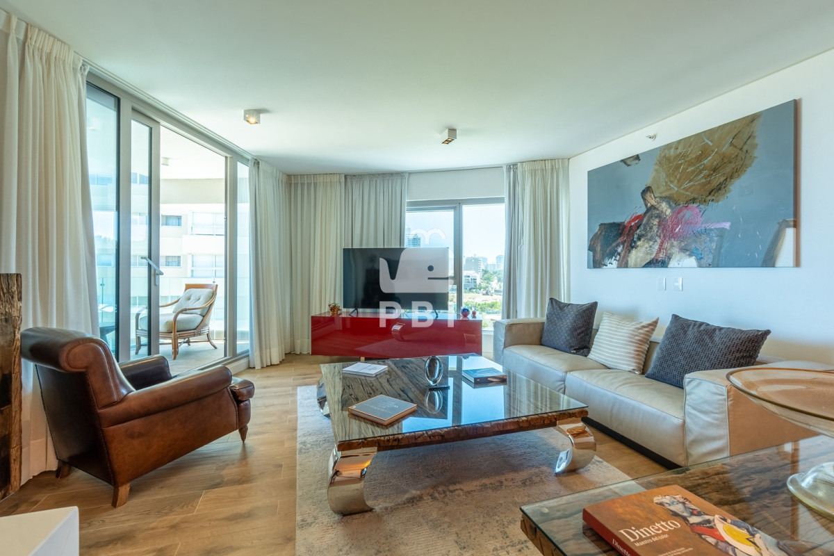 UmVzaWRlbmNpYSBQcmVtaXVtIGVuIGxhIEJyYXZhIGNvbiBWaXN0YXMgSW5pZ3VhbGFibGVzIC0gVHJ1bXAgVG93ZXIgLSBSZWYgOiBQQkkxNTQ3MQ==