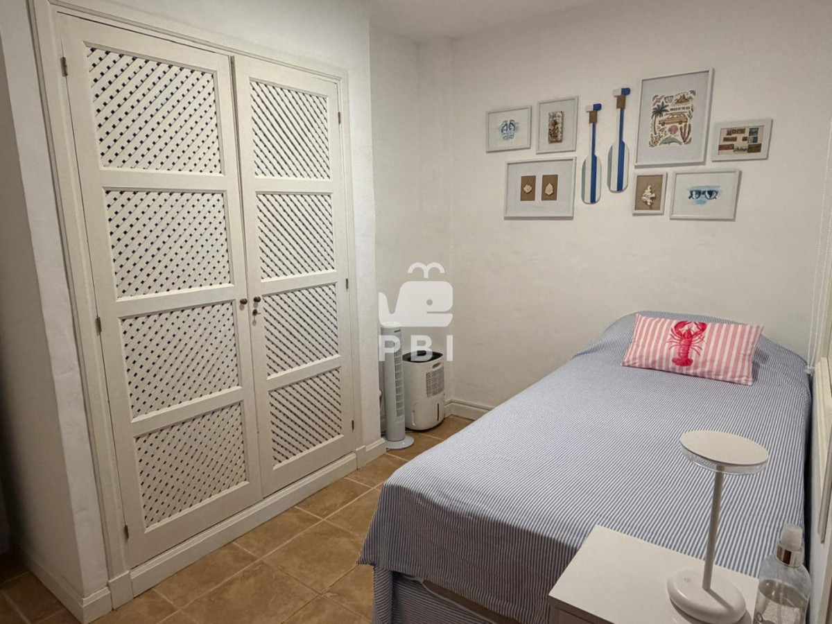 QXBhcnRhbWVudG8gZGUgMyBkb3JtaXRvcmlvcyBlbiBQdW50YSBCYWxsZW5hICAtICBNYXJpbmEgZGVsIEVzdGUgLSBSZWYgOiBQQkkxMDg0