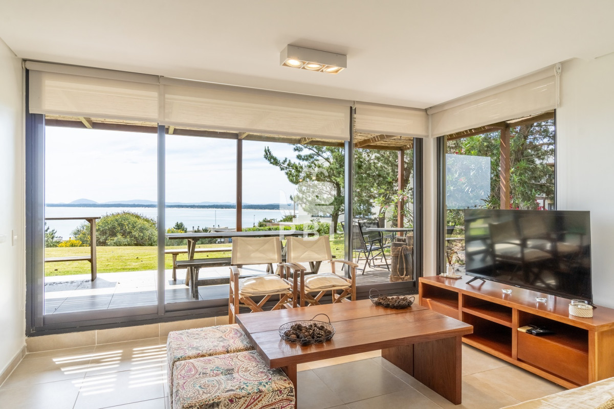 QXBhcnRhbWVudG8gZW4gZWwgTG9tbyBEZSBMYSBCYWxsZW5hIDEgZG9ybWl0b3JpbyAtICBRdWFydGllciBQdW50YSBCYWxsZW5hIC0gUmVmIDogUEJJMTEx