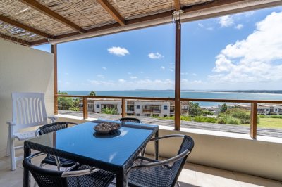 Apartamento en el Lomo De La Ballena  2 dormitorios -  Quartier Punta Ballena - Ref : PBI1396