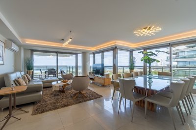 venta apartamento 3 dormitorios,dependencia de servicio, Playa Brava, Punta del Este -  Imperiale Torre I - Ref : PBI2657