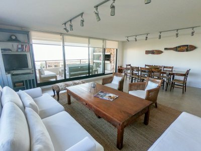 Apartamento en venta en Punta Ballena  -  Quartier Punta Ballena - Ref : PBI2404