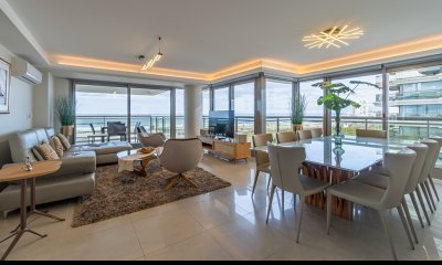 venta apartamento 3 dormitorios,dependencia de servicio, Playa Brava, Punta del Este -  Imperiale Torre I - Ref : PBI2657