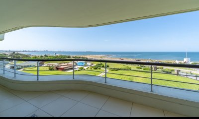 Venta de  apartamento, 3 dormitorios, piscina propia. - Veramansa - Ref : PBI3059