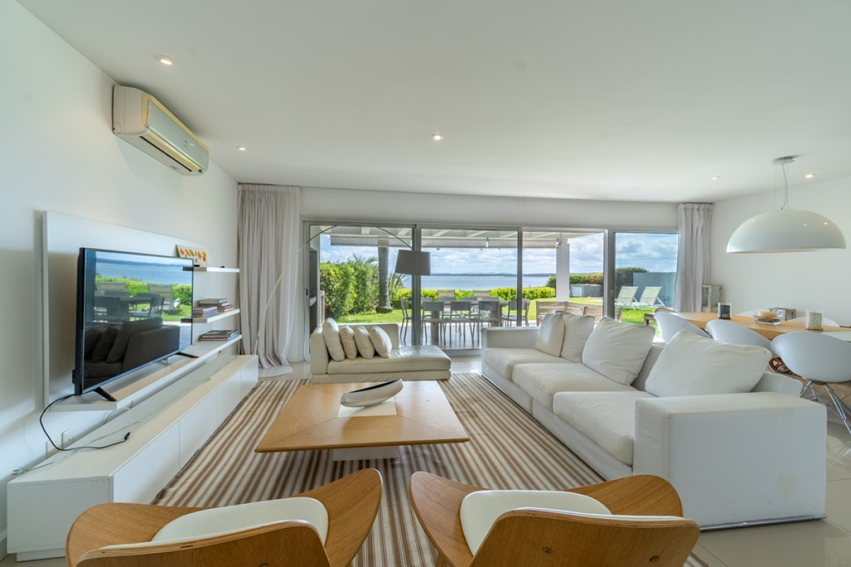 Departamento en venta en Bahía de la Ballena, Oportunidad en Punta del Este