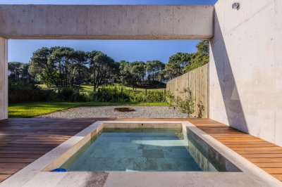 En venta Casa 3 dormitorios en Club del Lago, Punta Ballena