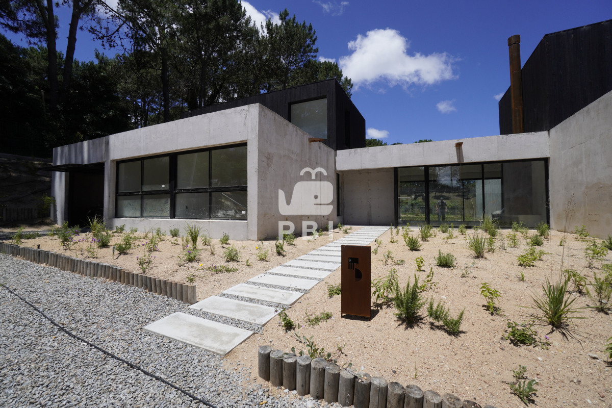 Casa de 3 dormitorios en Almar, Club del Lago - Ref : PBI14236