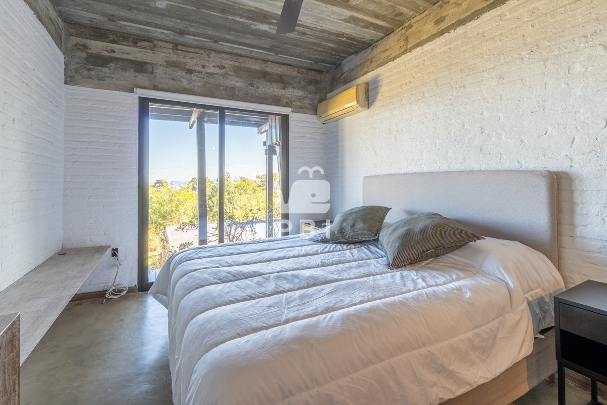 Q2FzYSBlbiBMb21vIERlIExhIEJhbGxlbmEgNSBkb3JtaXRvcmlvcyAtIFJlZiA6IFBCSTE3OTg=