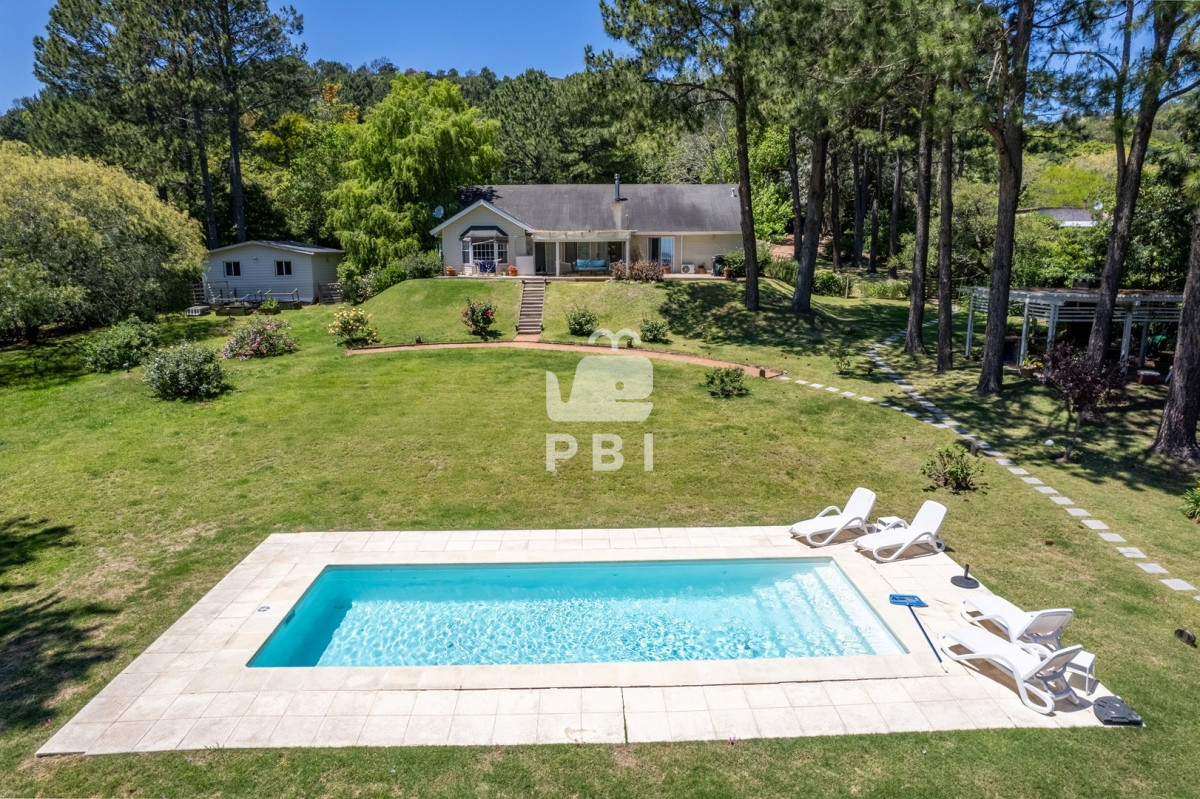 Q2FzYSBkZSAzIGRvcm1pdG9yaW9zIGVuIExhcyBDdW1icmVzLCBQdW50YSBCYWxsZW5hIC0gUmVmIDogUEJJMTMwNDQ=