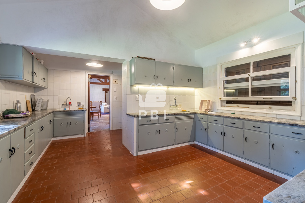 TWFnbmlmaWNhIHByb3BpZWRhZCBlbiBlbCBHb2xmICAtIFJlZiA6IFBCSTEyMDc5