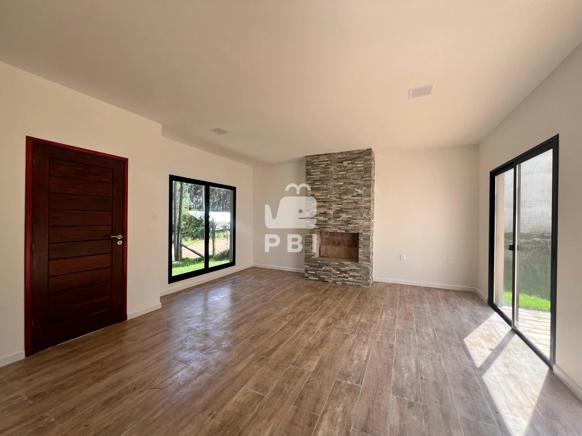 Q2FzYSBlbiB2ZW50YSBlbiBDbHViIERlbCBMYWdvLCBQdW50YSBCYWxsZW5hICAtIFJlZiA6IFBCSTE0NzAx