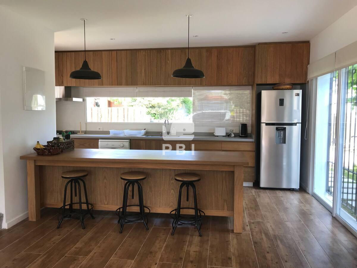 Q2FzYSAzIERPUk1JVE9SSU9TIGVuIGxhIEJhcnJhICAtIFJlZiA6IFBCSTEyMTUw