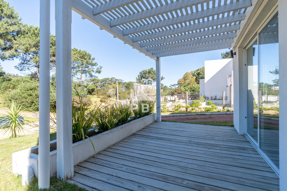 Q2FzYSAyIERPUk1JVE9SSU9TIGVuIENoaWh1YWh1YSwgUHVudGEgQmFsbGVuYSAtIFJlZiA6IFBCSTE1NDcz